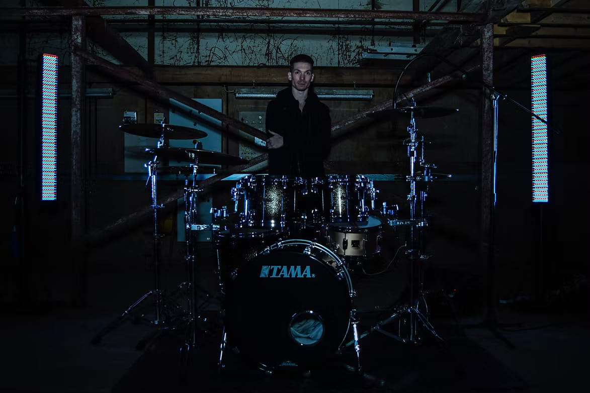 louis sellers with tama drums